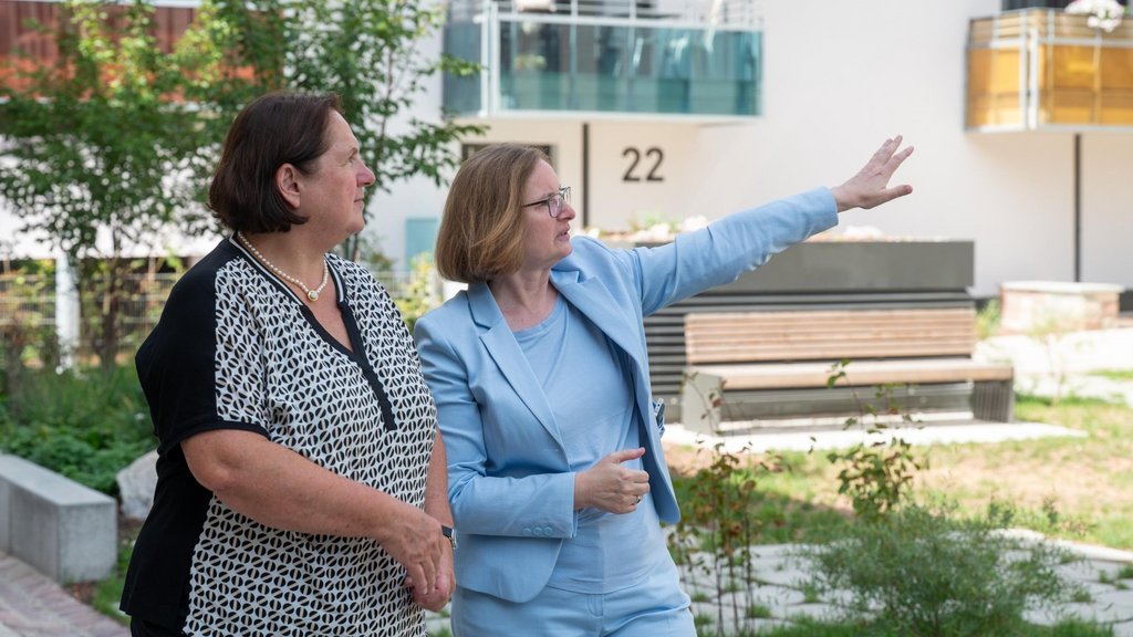 Ministerin Schopper informiert sich über Quartiersentwicklung im ...